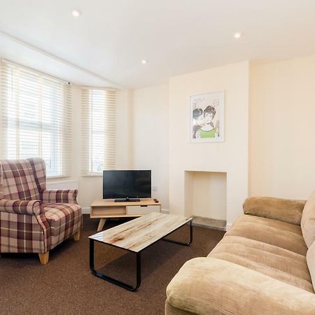Leamington Spa Town House 2-Bed, 2 Bath ภายนอก รูปภาพ